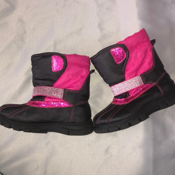 Minnie Mouse, sequins, snow, suede glitter boots - Picture 7 of 16